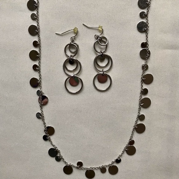 Lia Sophia Jewelry - Lis Sophia Necklace & Earring Set